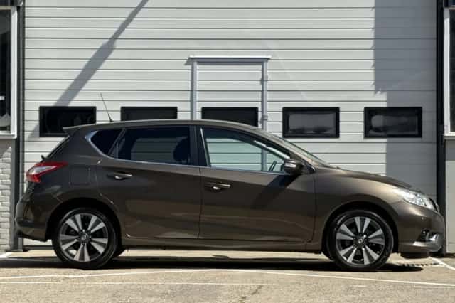 Nissan Pulsar (2015) thumbnail 4
