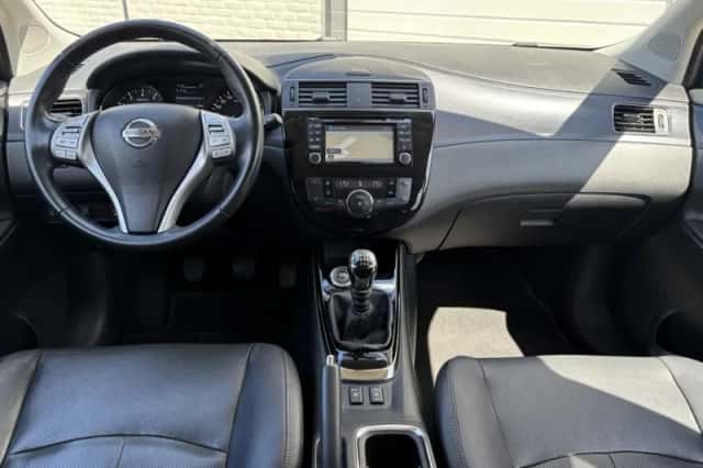 Nissan Pulsar (2015) thumbnail 5