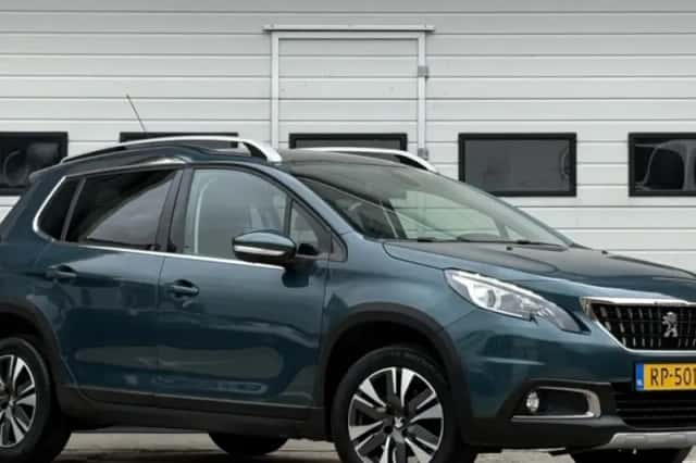 Peugeot 2008 (2017) thumbnail 1
