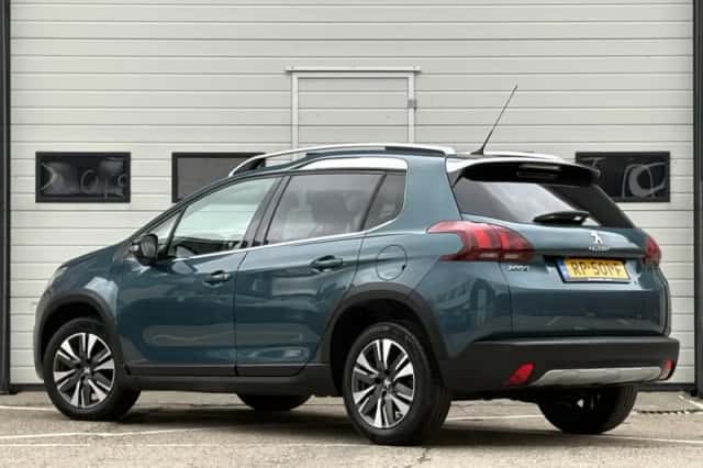 Peugeot 2008 (2017) thumbnail 3