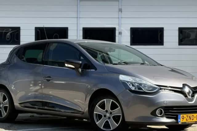 Renault Clio (2015) thumbnail 1