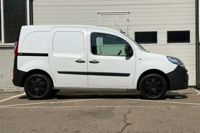 Renault Kangoo (2018) thumbnail 3