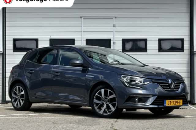 Renault Mégane (2016) thumbnail 2