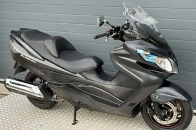 Suzuki AN (2015) thumbnail 3