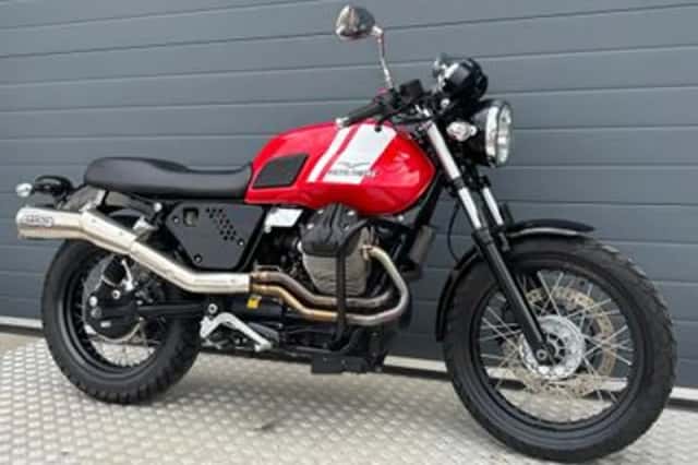 MOTO GUZZI V (2016) thumbnail 4