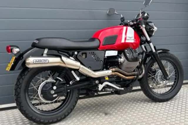 MOTO GUZZI V (2016) thumbnail 6