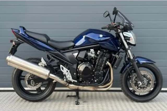 Suzuki GSF (2011) thumbnail 2