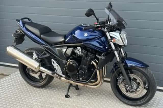 Suzuki GSF (2011) thumbnail 3