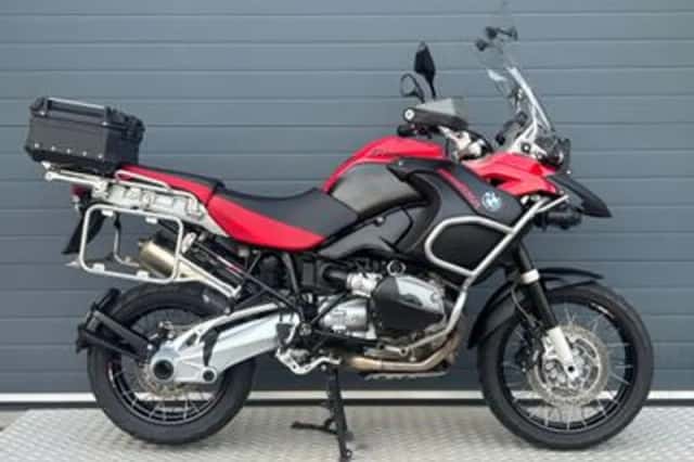 BMW R (2009) thumbnail 2