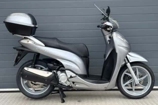 Honda SH (2008) thumbnail 2