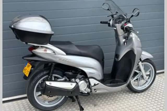 Honda SH (2008) thumbnail 5