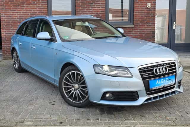 Audi A4 (2008) thumbnail 1