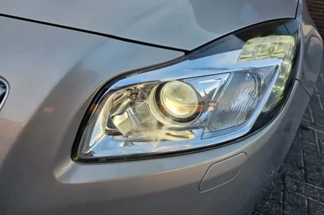 Opel Insignia (2009) thumbnail 4