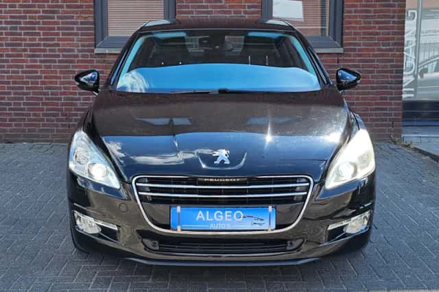 Peugeot 508 (2011) thumbnail 2