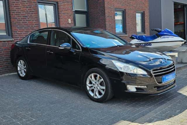 Peugeot 508 (2011) thumbnail 4
