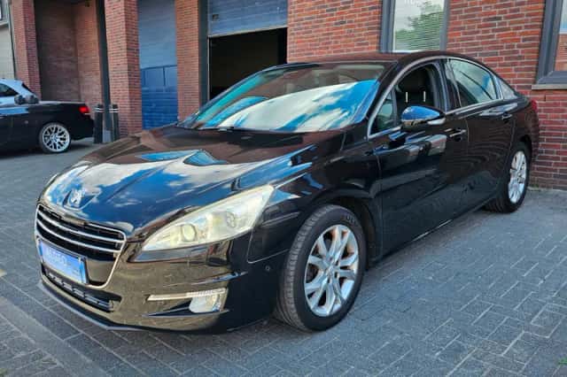 Peugeot 508 (2011) thumbnail 6