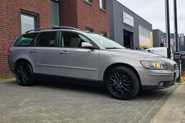 Volvo V50 (2005) thumbnail 4