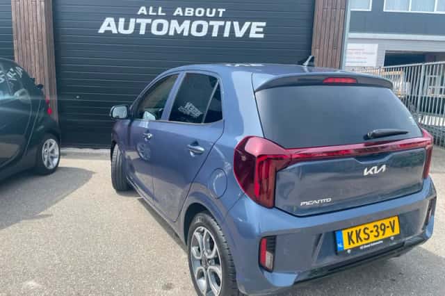 Kia Picanto (2025) thumbnail 4