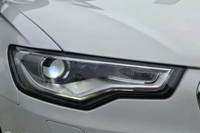 Audi A6 (2013) thumbnail 5