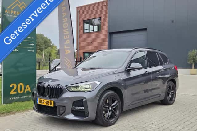 BMW X1 (2021) thumbnail 1