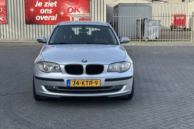 BMW 1-Serie (2009) thumbnail 6
