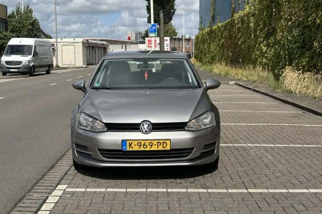 Volkswagen Golf (2013) thumbnail 5