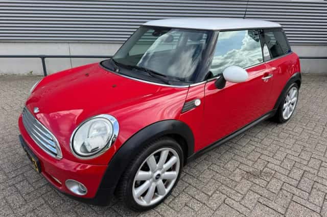 MINI Cooper (2007) thumbnail 1
