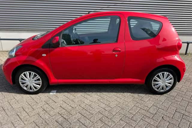 Toyota Aygo (2007) thumbnail 6