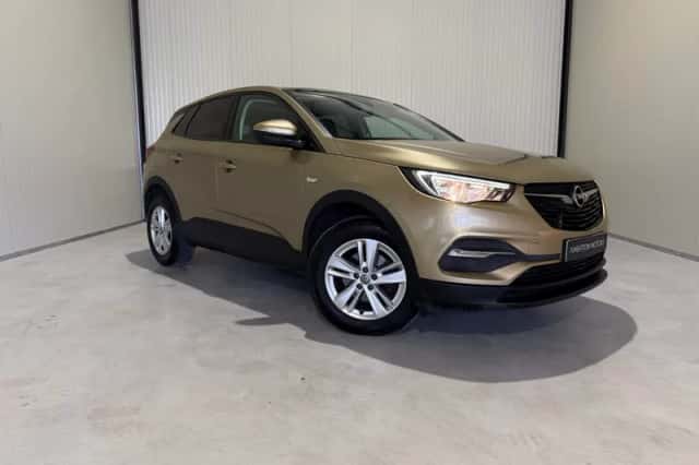 Opel Grandland (2018) thumbnail 1