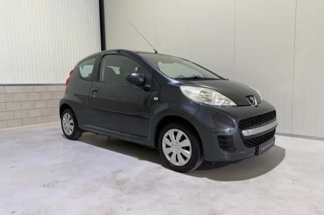 Peugeot 107 (2011) thumbnail 5