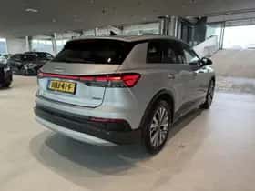 Audi Q4 e-tron (2025) thumbnail 2