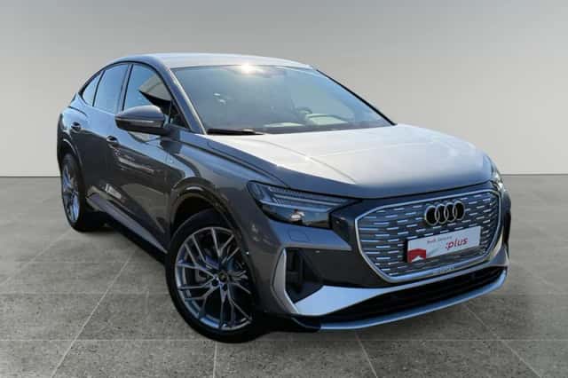 Audi Q4 (2024) thumbnail 2