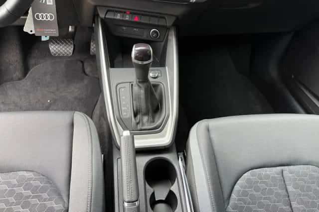 Audi A1 (2025) thumbnail 5