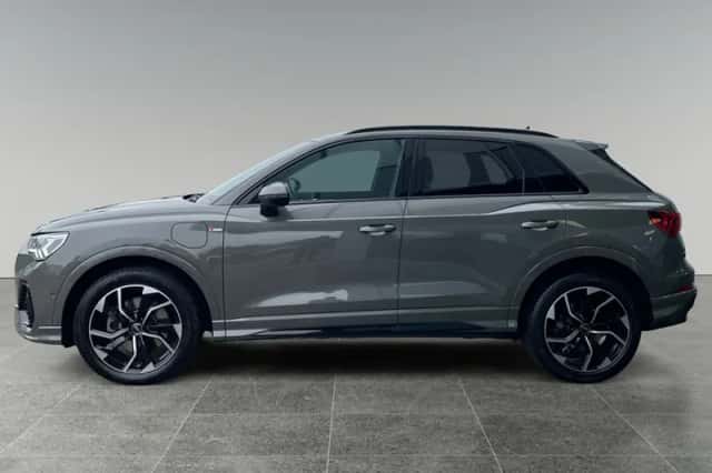 Audi Q3 (2024) thumbnail 4