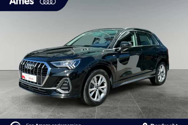 Audi Q3 (2024) thumbnail 1