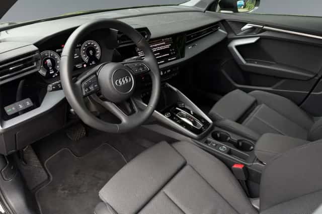 Audi A3 (2025) thumbnail 3