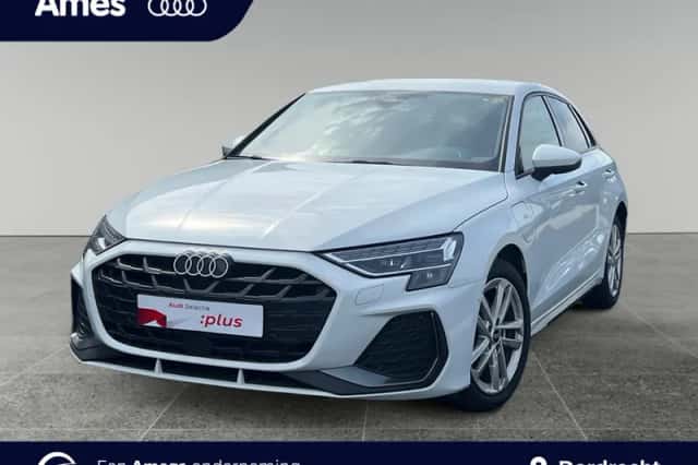 Audi A3 (2025) thumbnail 1