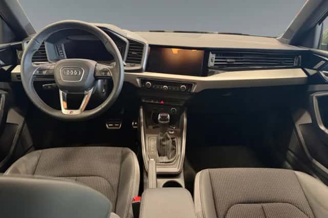 Audi A1 (2025) thumbnail 5