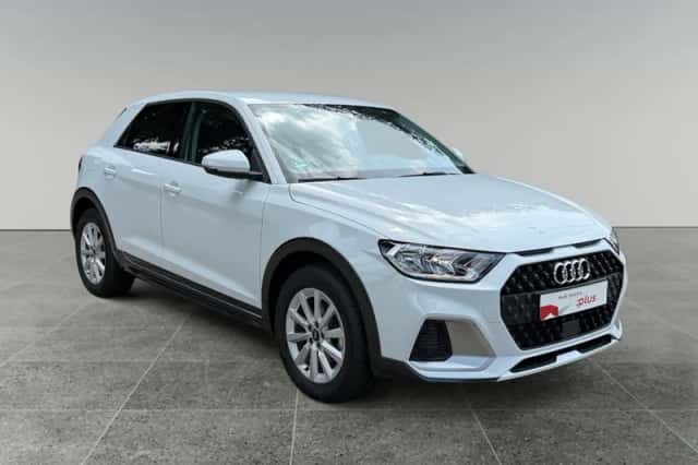 Audi A1 (2024) thumbnail 3