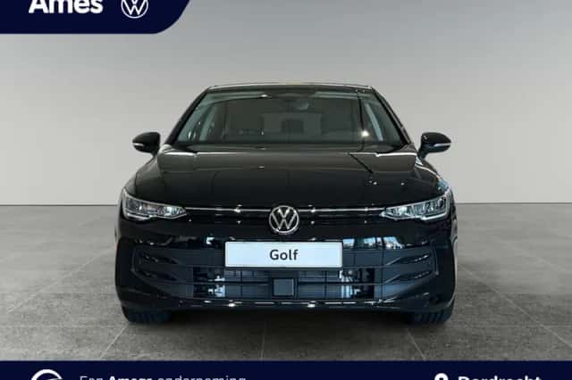 Volkswagen Golf (2025) thumbnail 2