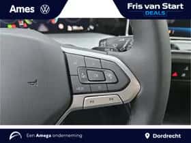 Volkswagen Golf (2025) thumbnail 16