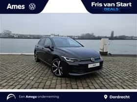 Volkswagen Golf (2025) thumbnail 3