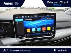 Volkswagen Golf (2025) thumbnail 21