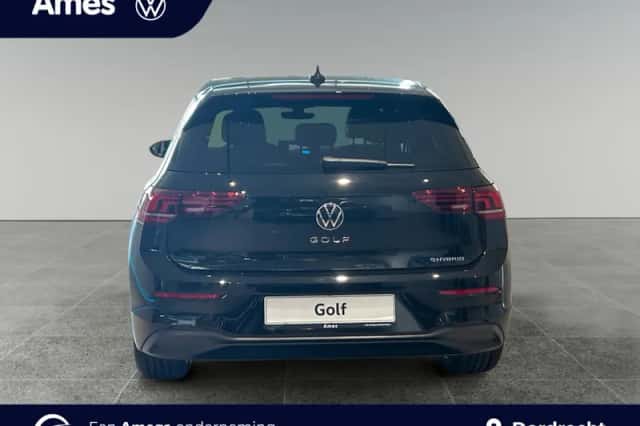 Volkswagen Golf (2025) thumbnail 6