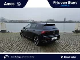 Volkswagen Golf (2025) thumbnail 6