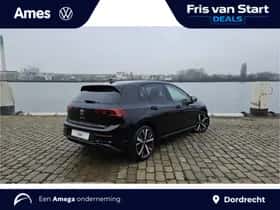 Volkswagen Golf (2025) thumbnail 8