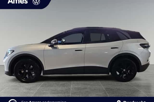 Volkswagen ID.4 (2025) thumbnail 5