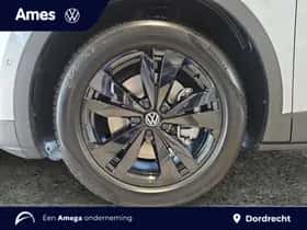 Volkswagen ID.4 (2025) thumbnail 7