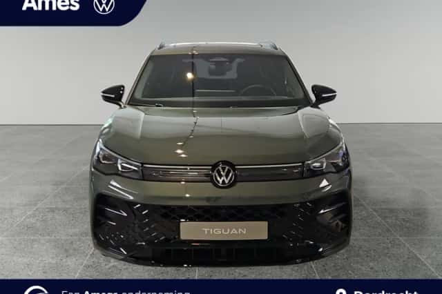 Volkswagen Tiguan (2026) thumbnail 2