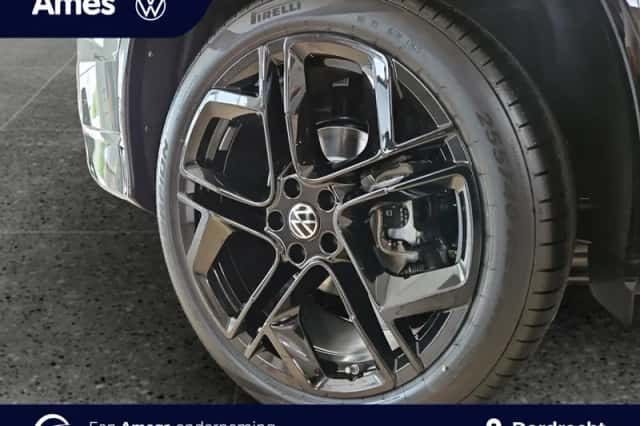 Volkswagen Tiguan (2026) thumbnail 4